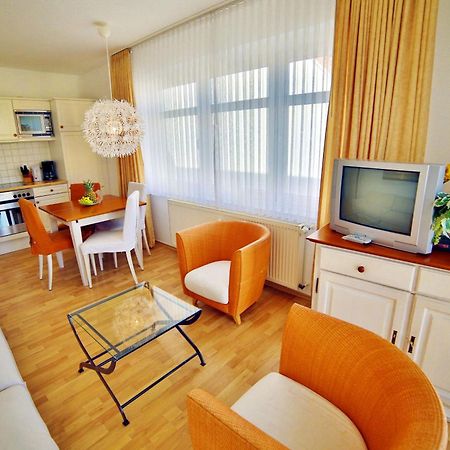 Ferienwohnung Binzer Strandgut Im Haus Jahreszeiten Binz Exterior foto