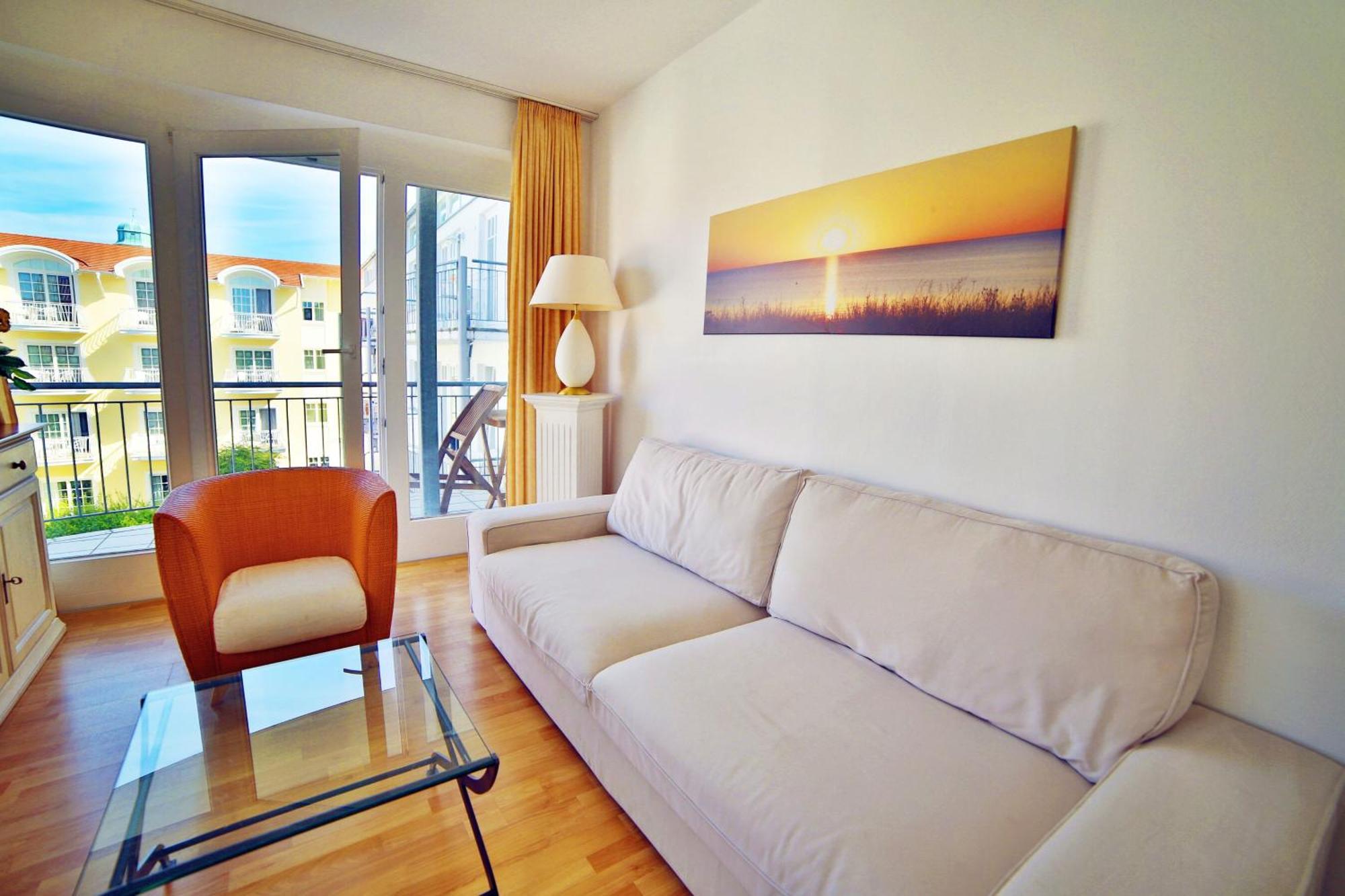 Ferienwohnung Binzer Strandgut Im Haus Jahreszeiten Binz Exterior foto